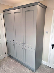 Modern Fitted Wardrobe Image